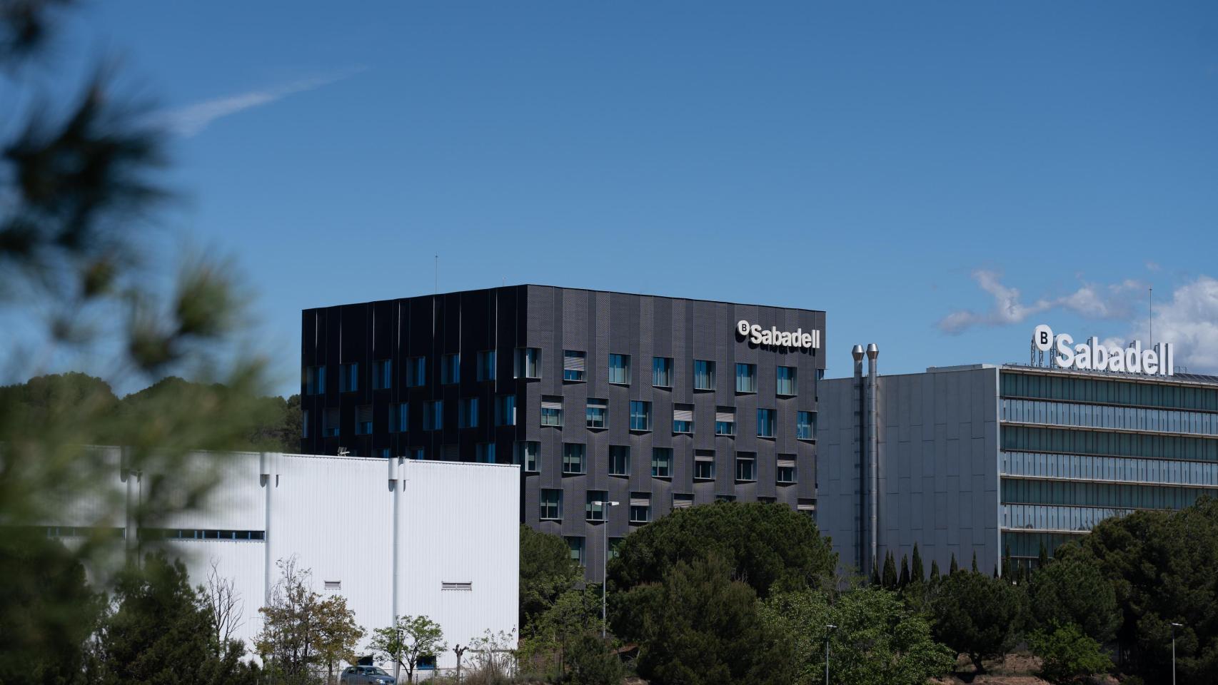 El Banco Sabadell redujo su beneficio un 2,8% en 2025, hasta 1.775 millones