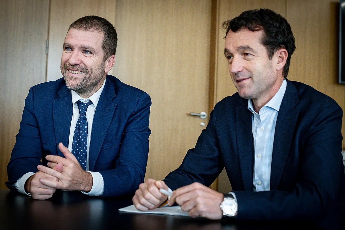 Los Escribano se abren a negociar con Sepi ceder a Indra la mayoría de EM&E