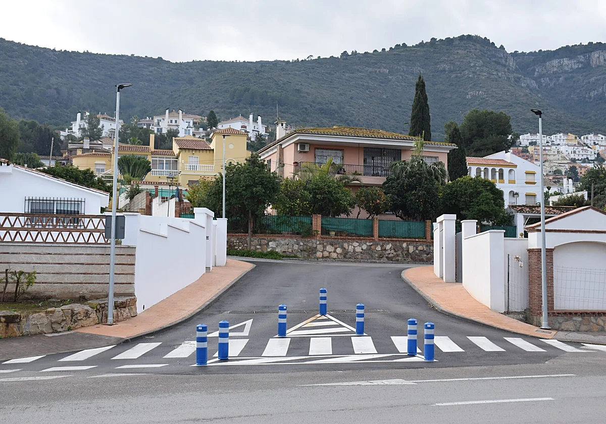 Inversión de 120.000 euros para mejorar la seguridad vial en la calle Pedro Mena de Alhaurín de la Torre