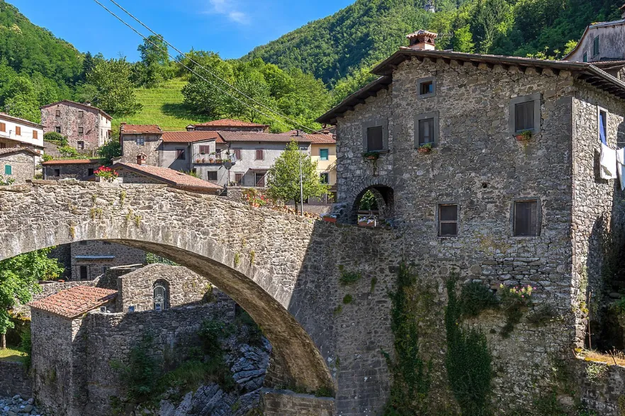 'Casas a un euro': el fenómeno que busca salvar la Italia rural