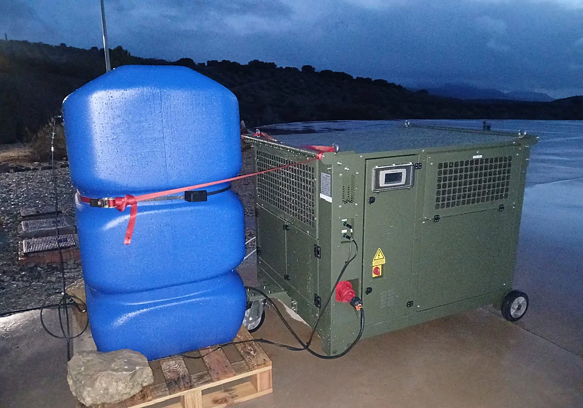 La Junta lleva a Secadero máquinas generadoras de agua potable a partir de la humedad