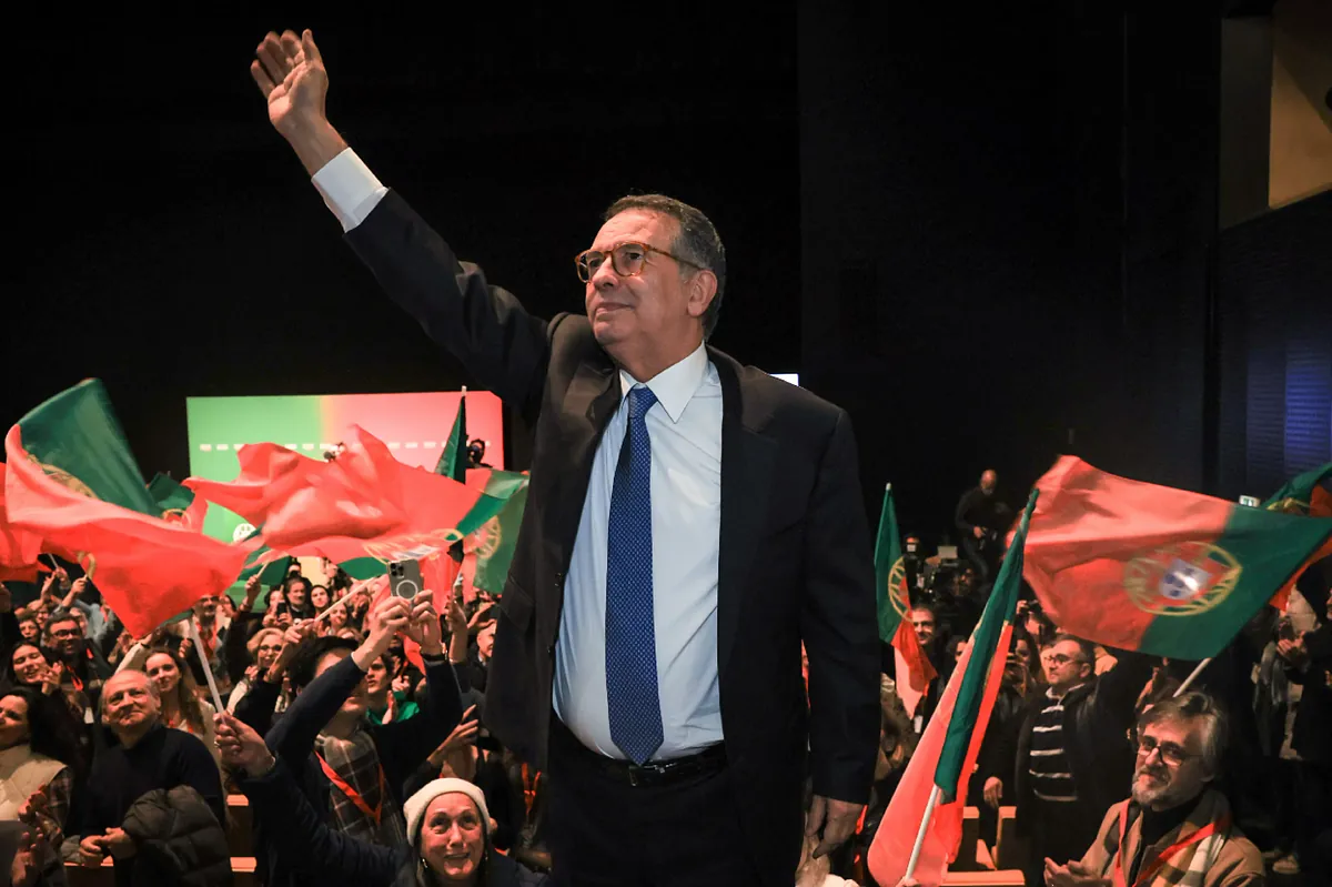 Portugal elige a su futuro presidente entre Seguro y Ventura