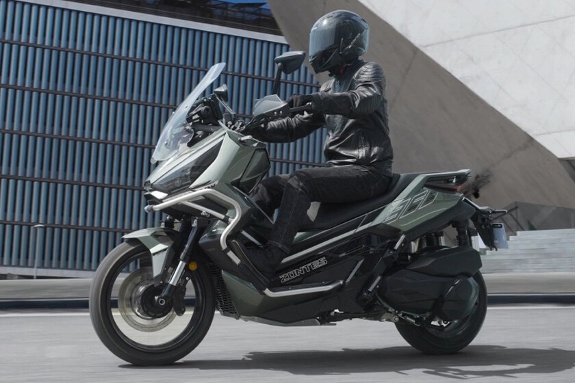 Estuve a punto de comprar la moto china más vendida de España. Hasta que leí la letra pequeña