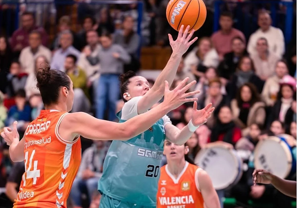 Polideportivo malagueño: El CAB Estepona protagoniza la sorpresa de la jornada en la Liga Femenina Endesa