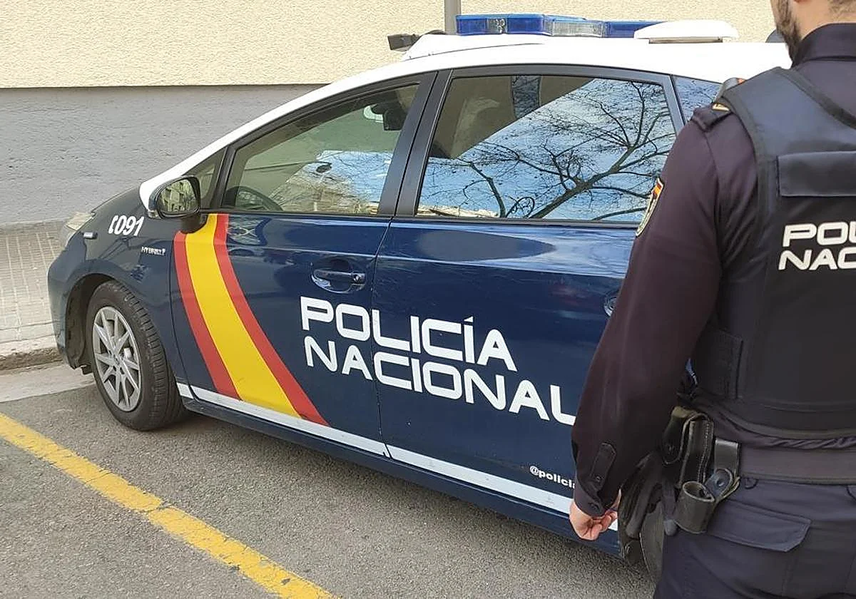 Liberada una pareja secuestrada en Valencia tras pedir ayuda desde el maletero de un coche