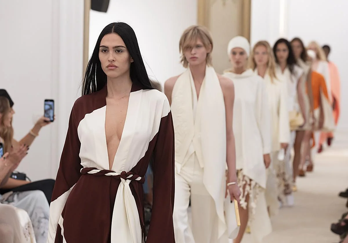 Dubái marca la pauta de la moda