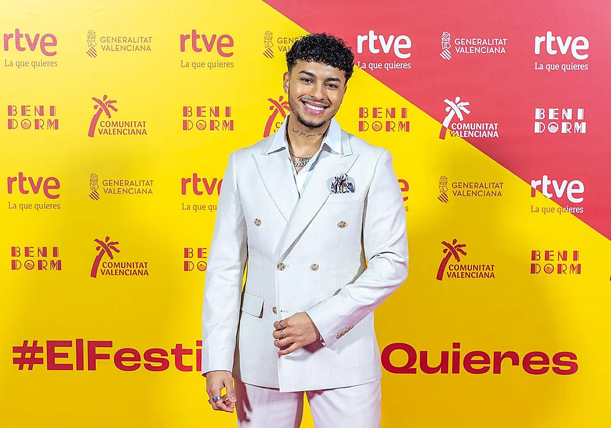 De 'La Voz Kids' a favorito del Benidorm Fest 2026: así seduce Kenneth al público