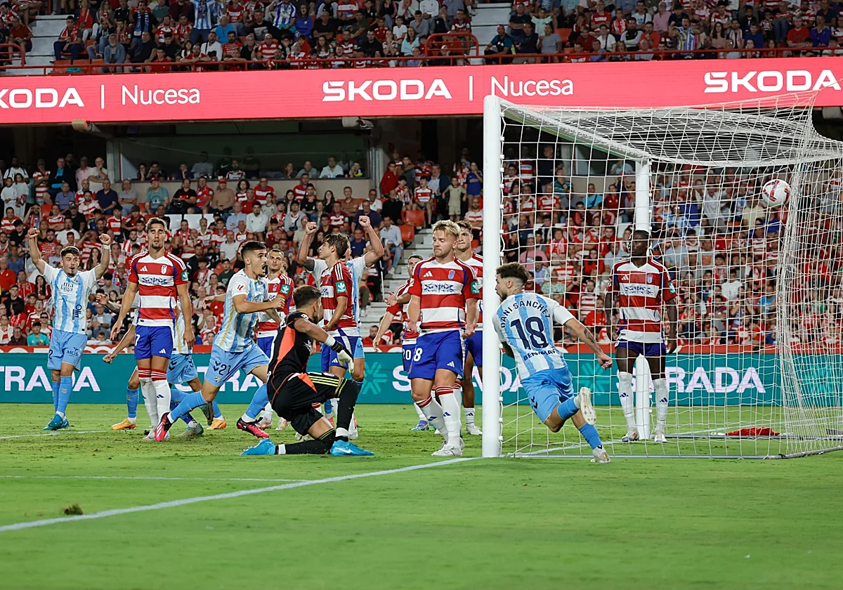 El Granada-Málaga, en el Día de Andalucía