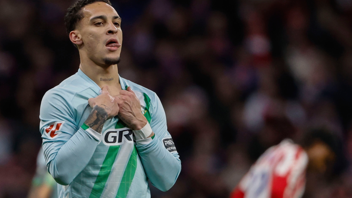 Antony: "Vimos un vídeo del partido de la Copa y fue importante hacer autocrítica"