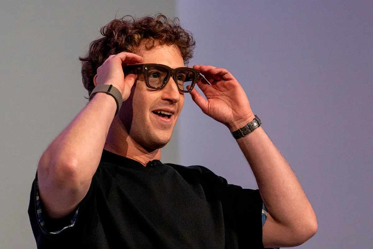 Bruselas acusa a Meta de vetar WhatsApp a servicios rivales de IA