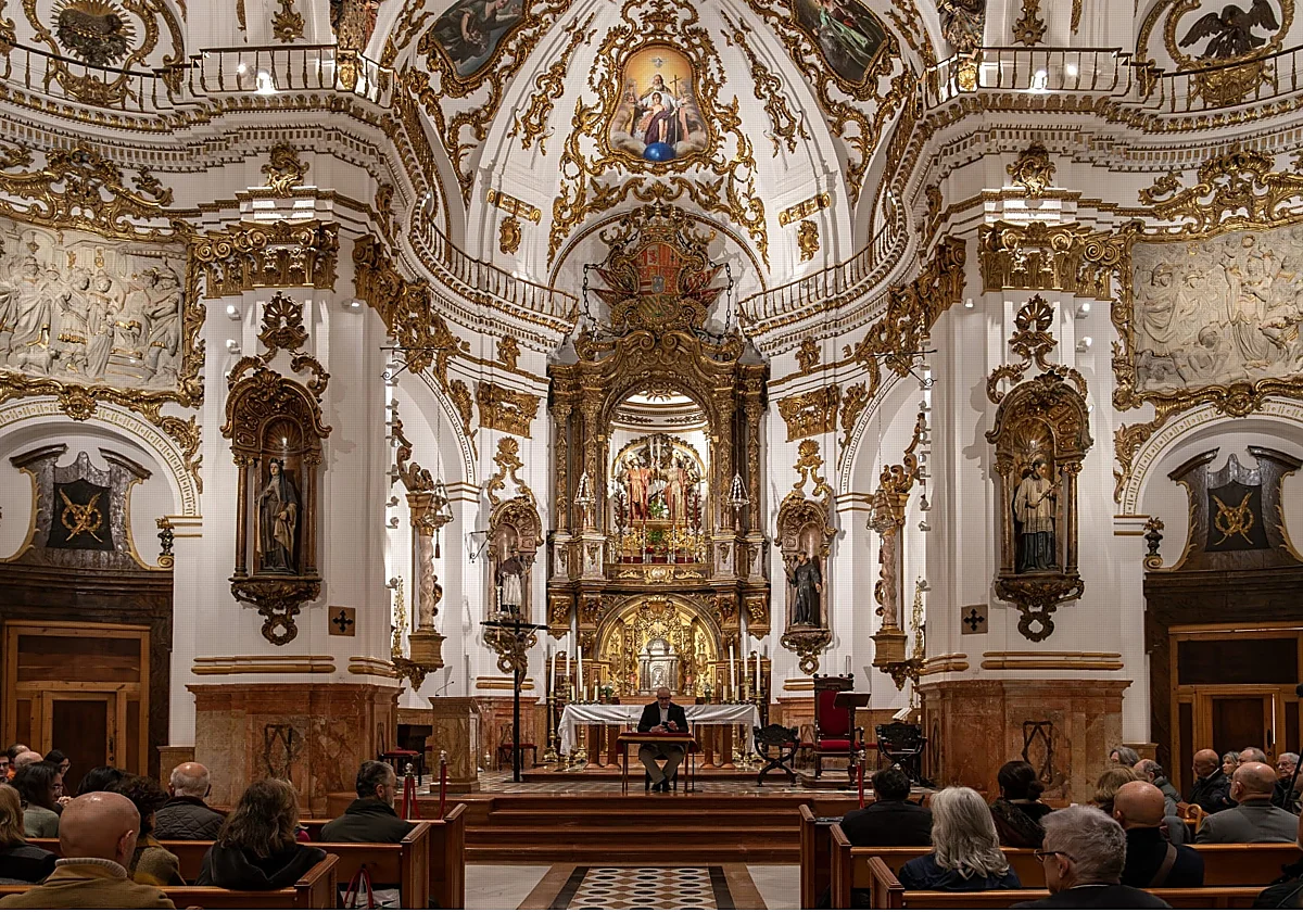 El obispo de Málaga afirma que sin Cristo en el centro de la vida del cofrade, «las procesiones son solo desfiles pomposos»
