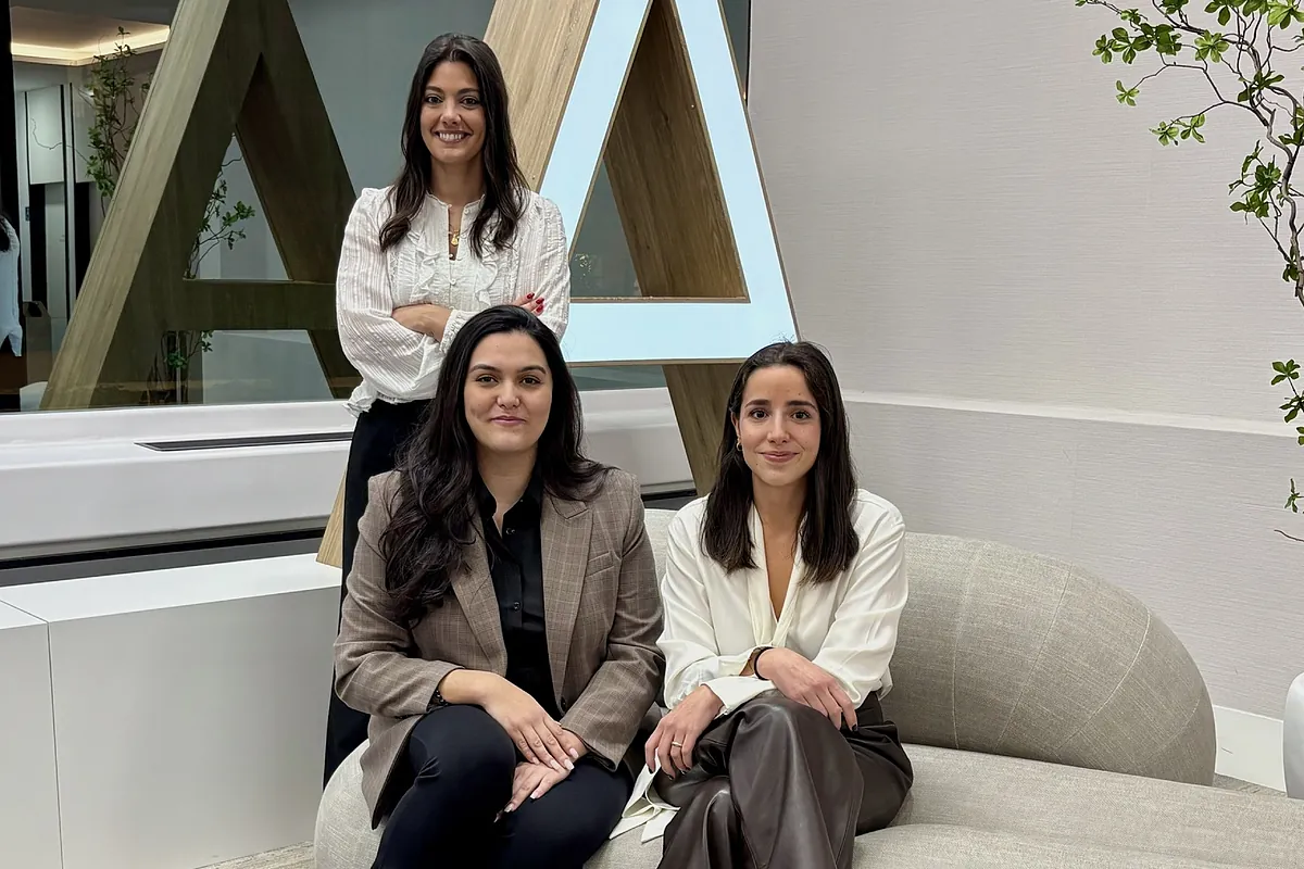 Rocío Catalá se une a Ecija con su equipo para lanzar el área de operaciones legales