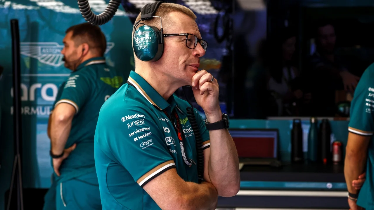 Aston Martin reordena la casa y Cowell sale perdiendo: el ‘Newey de los motores’ ya tiene la salida cerca