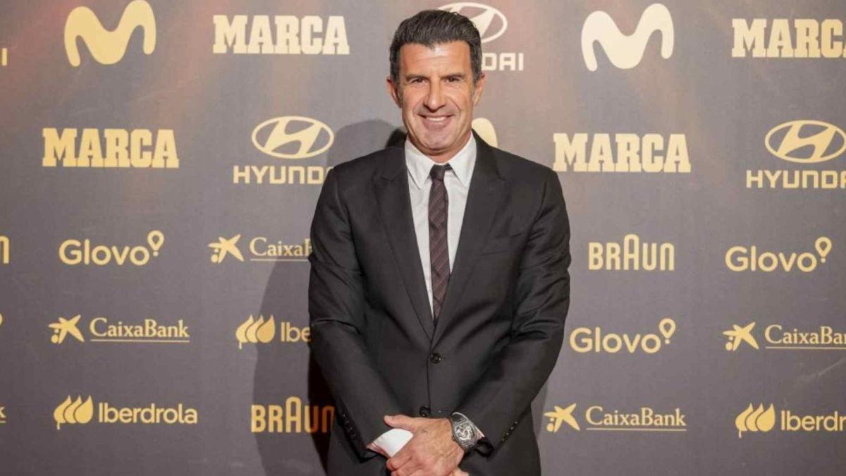 Figo: "Cuando empecé a jugar, la gente fumaba en los vestuarios, bebía..."