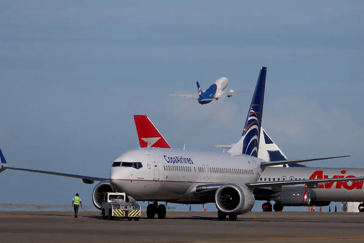 Venezuela pierde casi dos tercios de sus vuelos internacionales en las últimas dos semanas