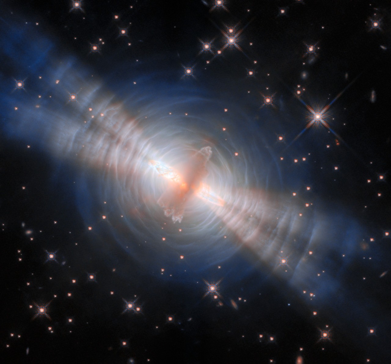 NASA’s Hubble Captures Light Show Around Rapidly Dying Star