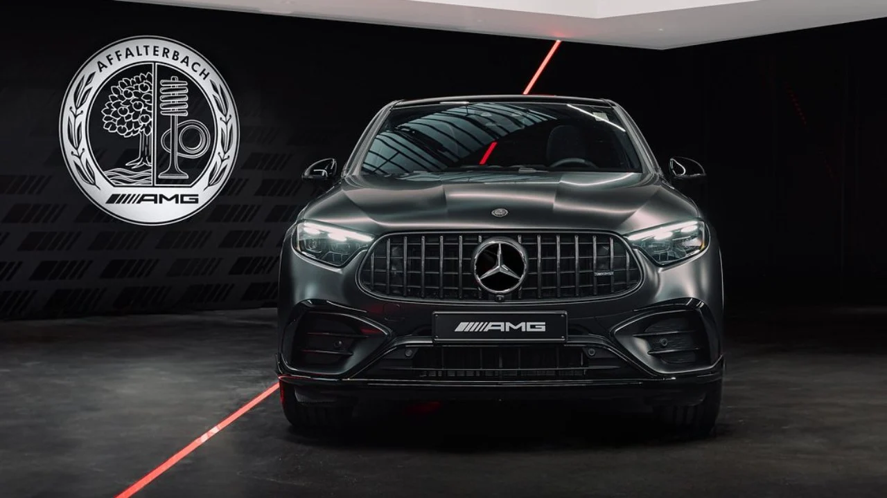 Ni PHEV ni V8: el nuevo Mercedes-AMG GLC 53 4MATIC+ apuesta por un seis cilindros híbrido mejorado de 449 CV