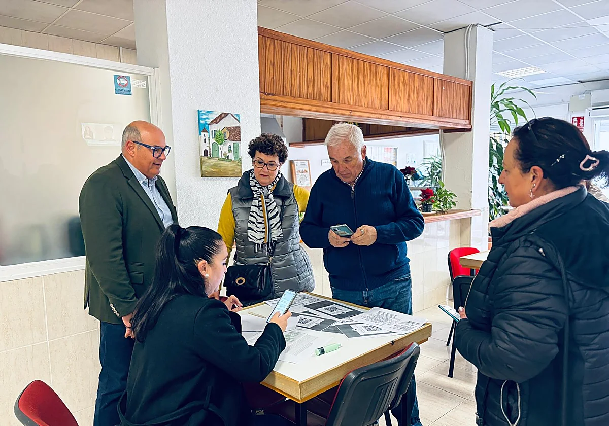 Vélez-Málaga ofrece 2.500 plazas en los talleres ocupacionales para mayores