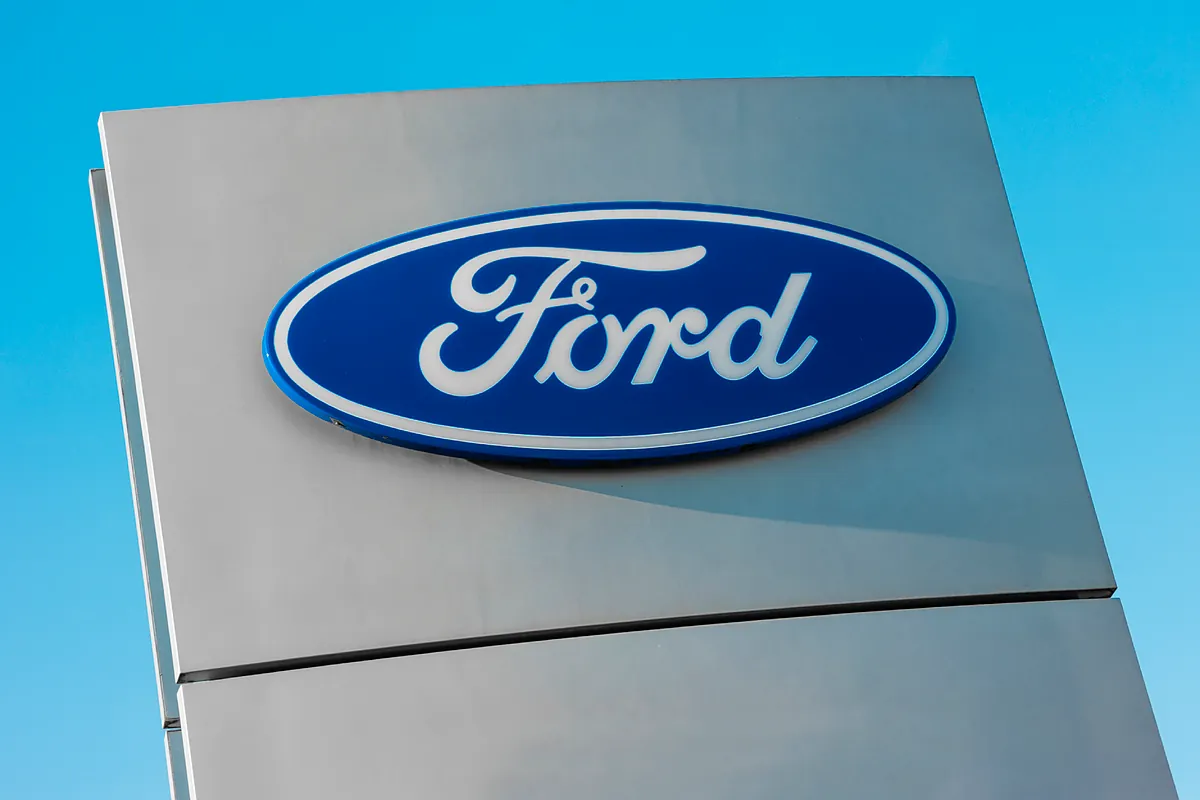 Ford pierde 6.860 millones de euros en 2025