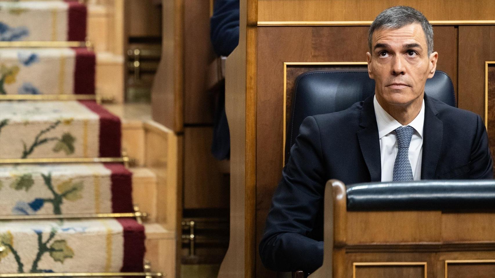 Última hora política, en directo | Sánchez comparece en el Congreso para informar sobre la crisis ferroviaria y la situación internacional