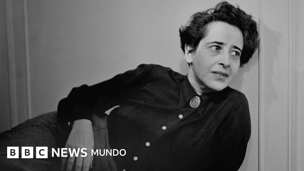 Hannah Arendt, la filósofa de "la banalidad del mal" cuyo legado resuena en el problemático mundo actual a 50 años de su muerte