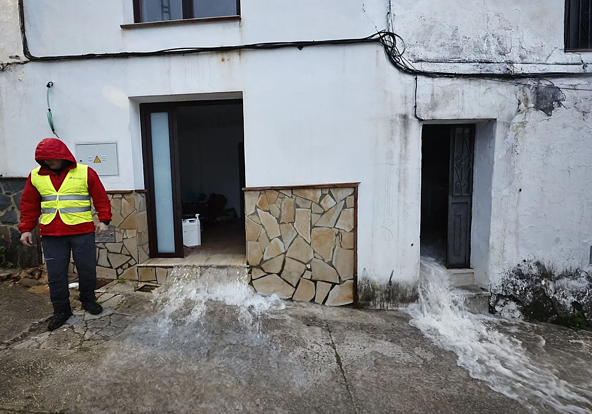 Nuevos avisos por lluvias y vientos fuertes el viernes en Málaga