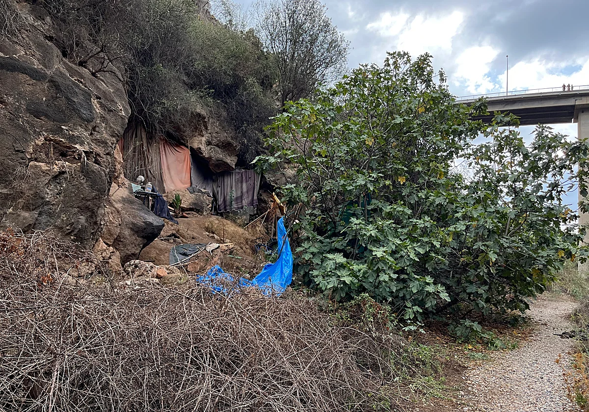 Culpable de homicidio el acusado de un crimen en las cuevas del barranco de Maro