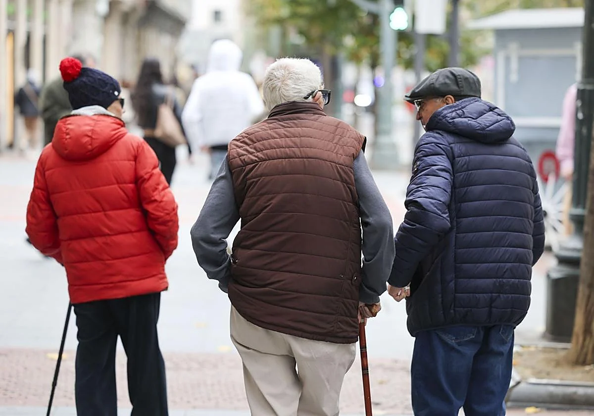 Spain slashes maximum pensions as early retirement penalties for high earners double