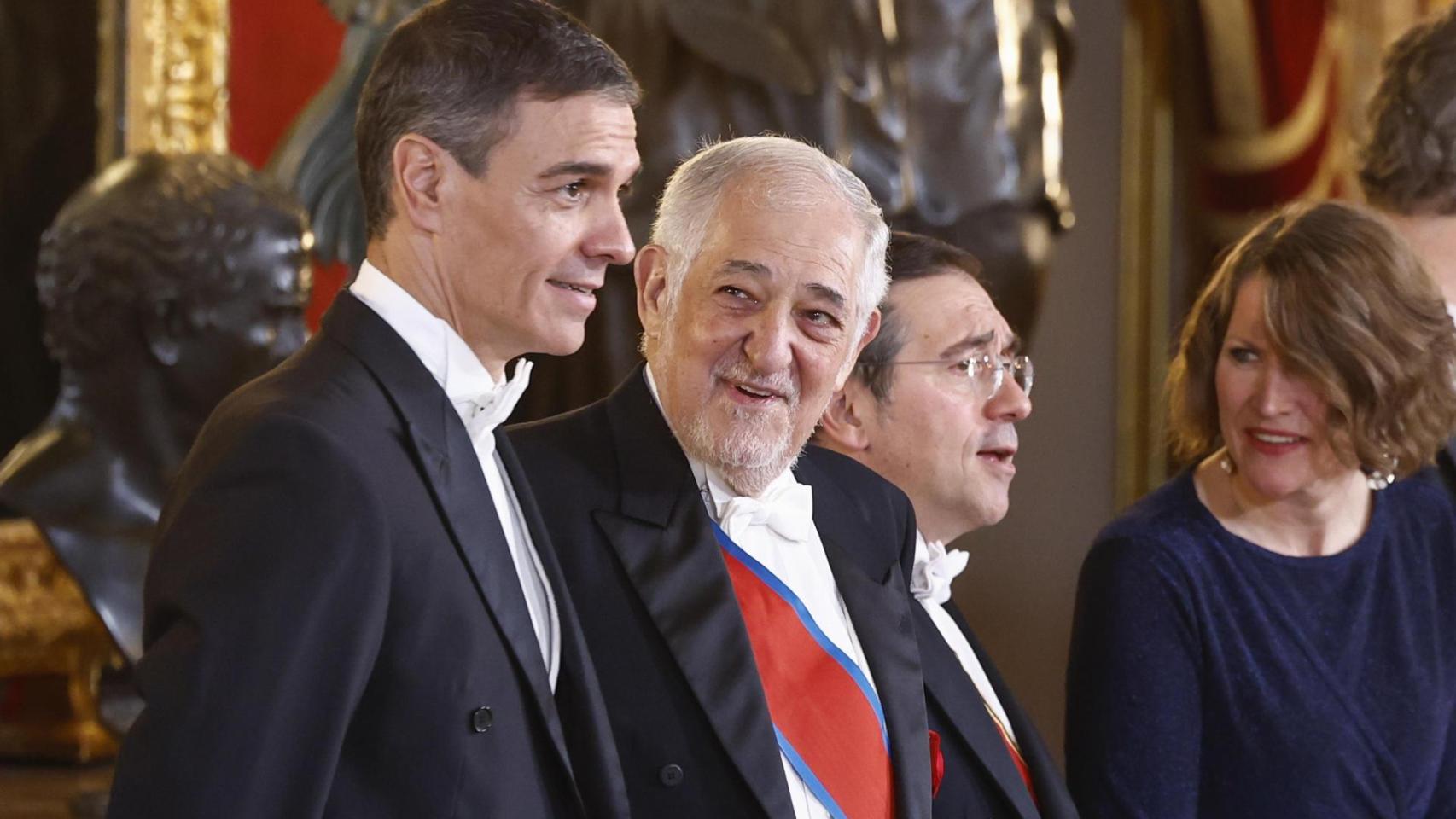 A 10 días de que termine el mandato de Conde-Pumpido, PSOE y PP no se han cruzado una palabra para renovarle