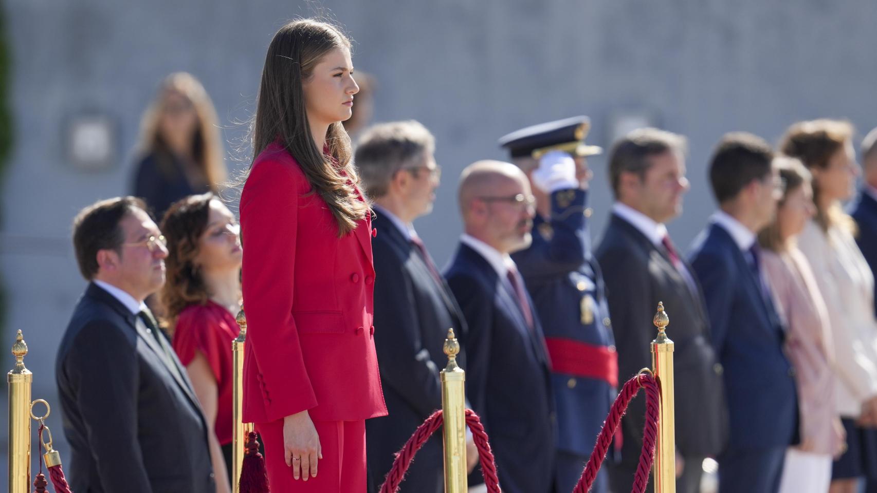 Entre 123.000 y 179.000€ al año: todos los sueldos de los colaboradores de Felipe VI y la Reina Letizia en la Casa Real