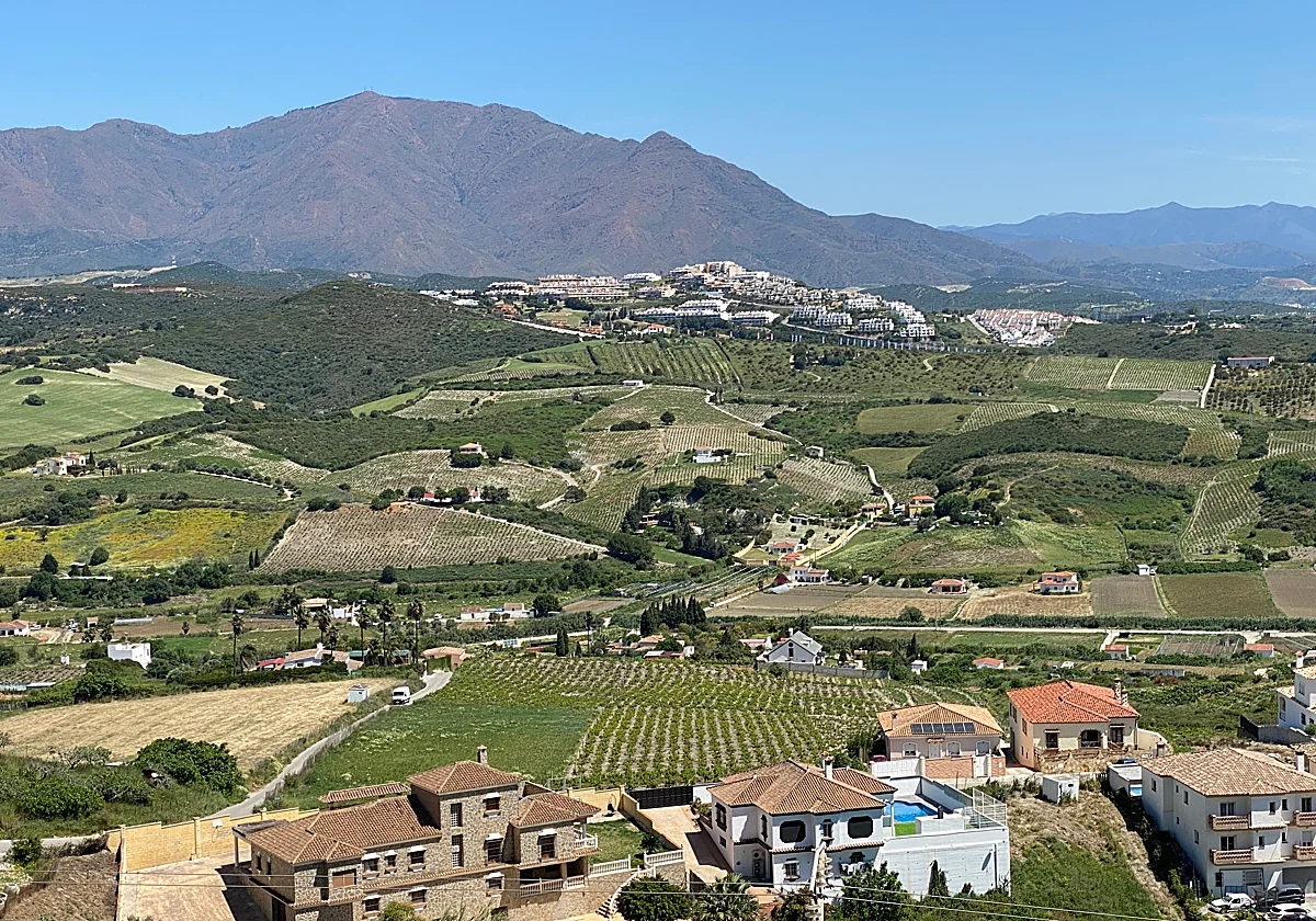 La Junta de Andalucía establece nuevos deslindes entre Casares y Manilva