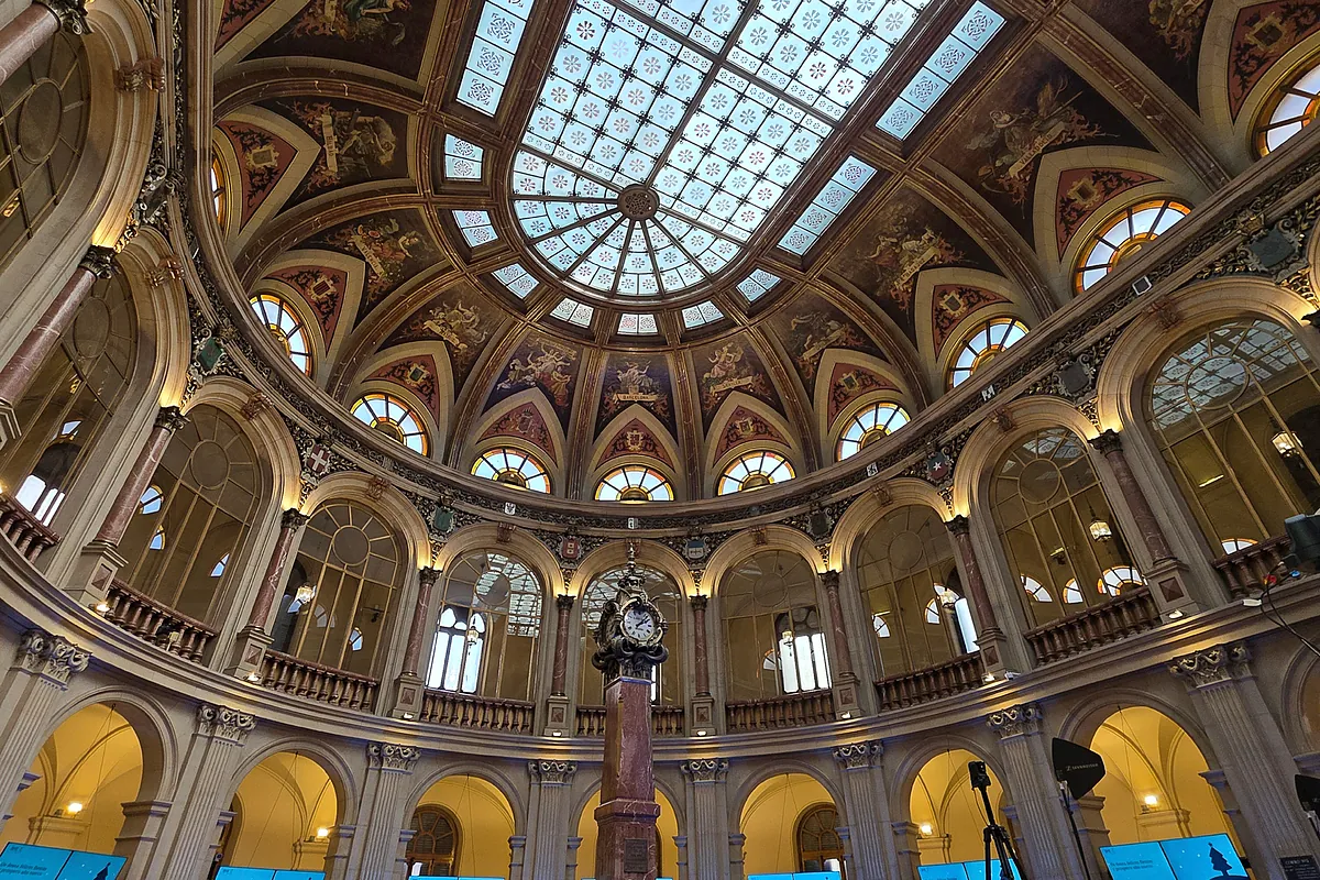 Las bolsas de España y Portugal, las mejor posicionadas de Europa