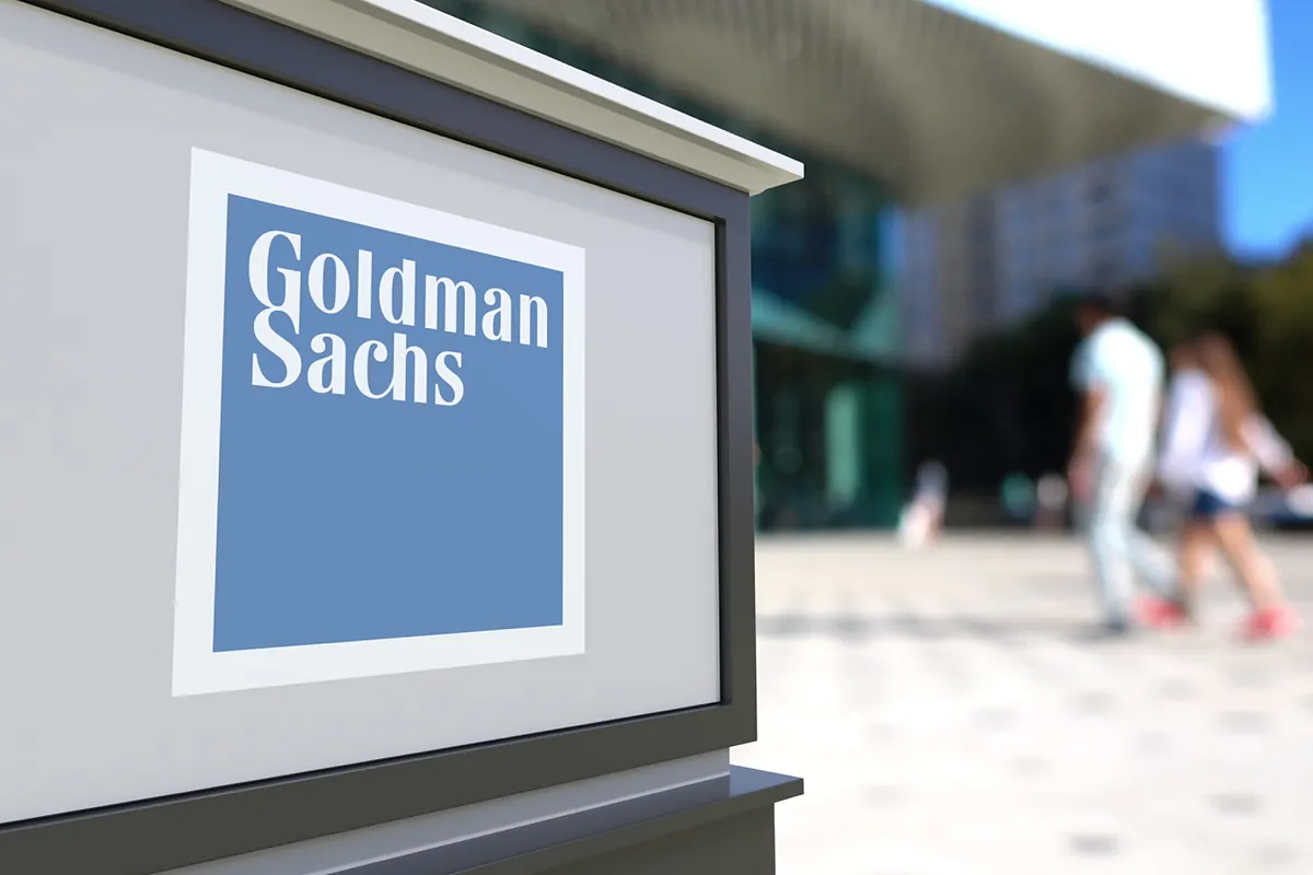 Santander se rinde a Goldman Sachs con cuatro mandatos en tres meses