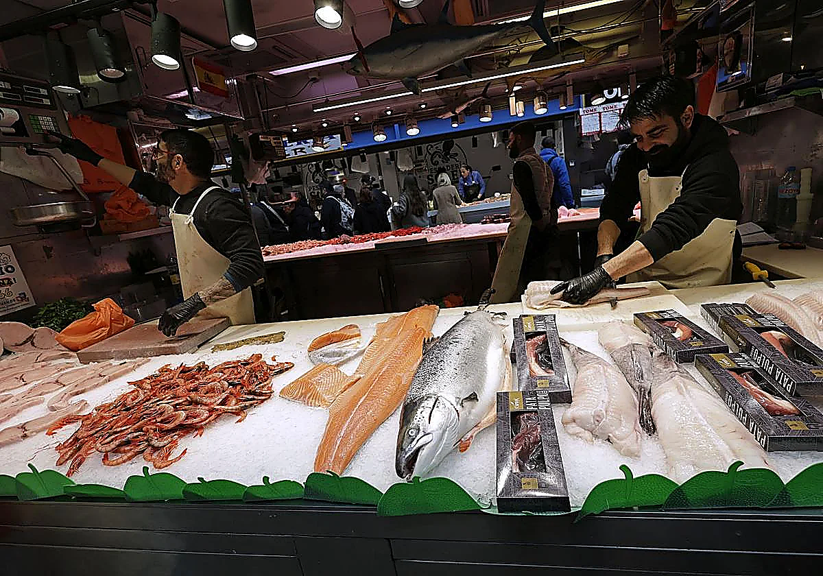 January sales cut clothing costs in Malaga, but grocery bills keep climbing