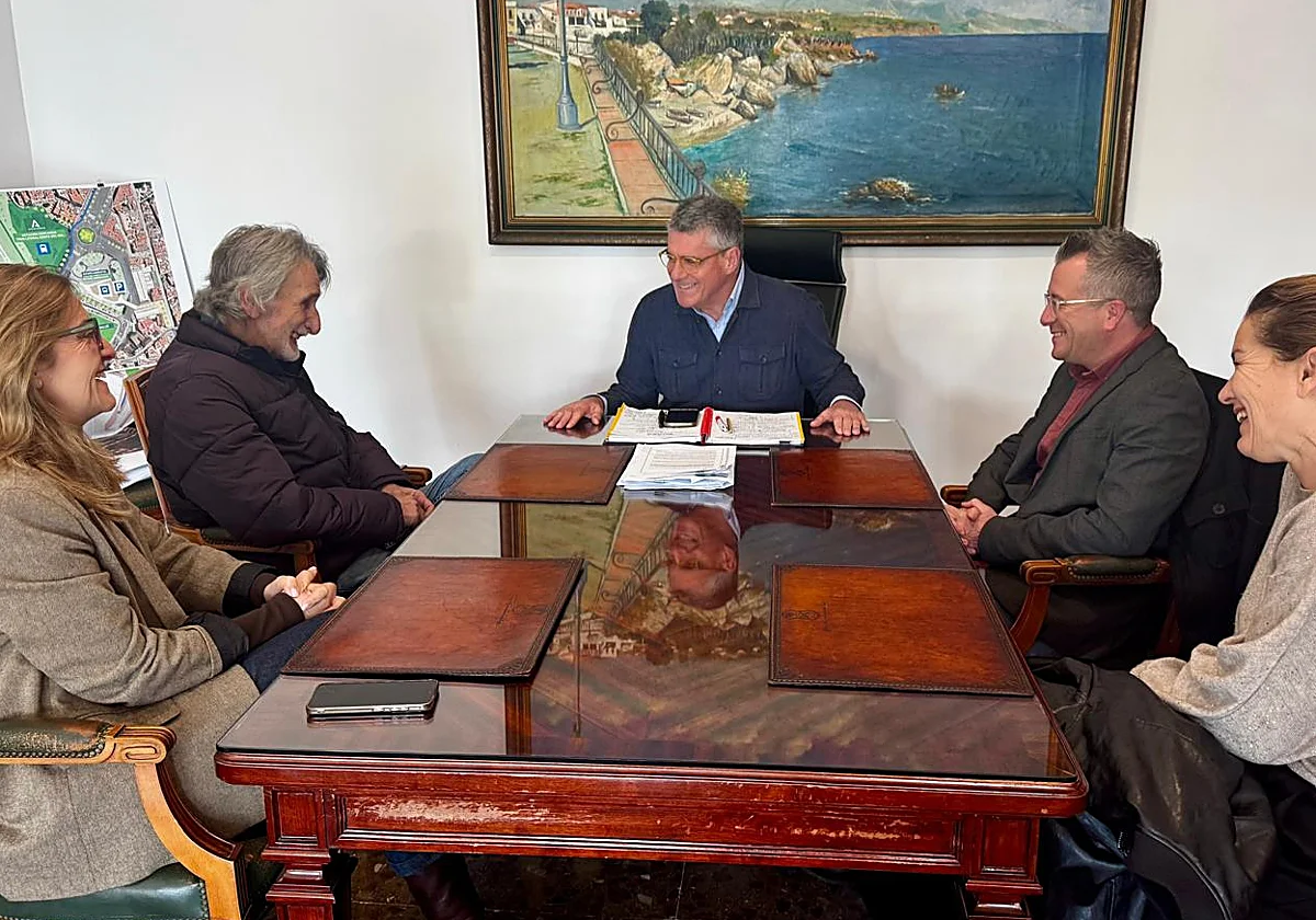 Nerja pide que el nuevo centro de salud lleve el nombre del doctor Juan Maldonado