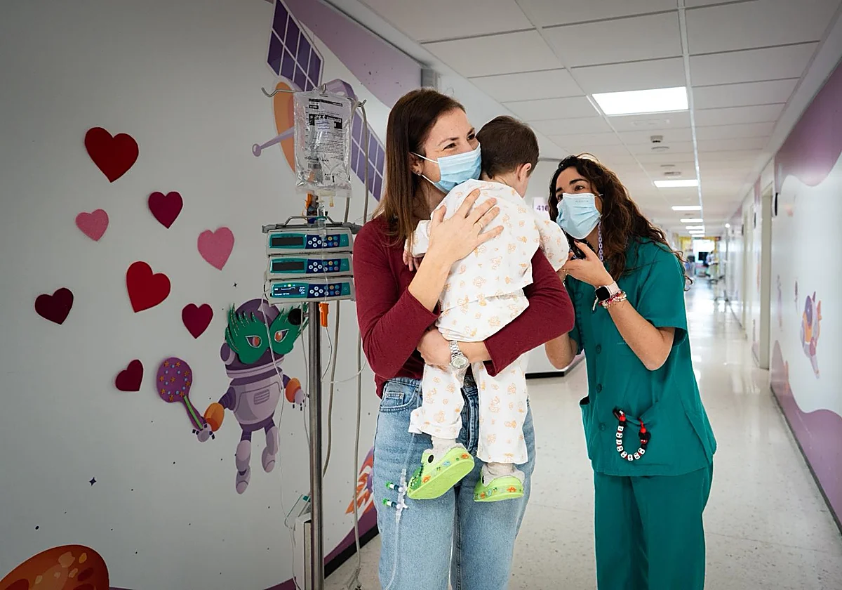 La cuarta planta del Materno, donde el tiempo se detiene