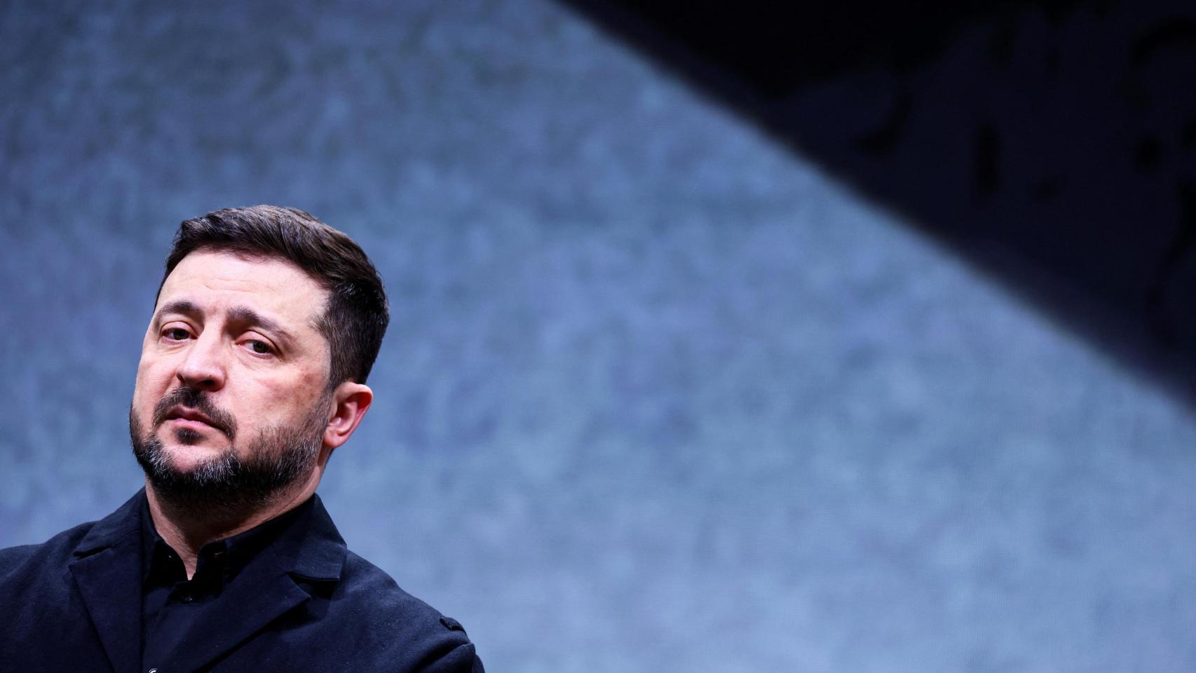 Trump redobla la presión sobre Zelenski para que se someta a las urnas antes de junio y ceda el Donbás: "Tiene que moverse"