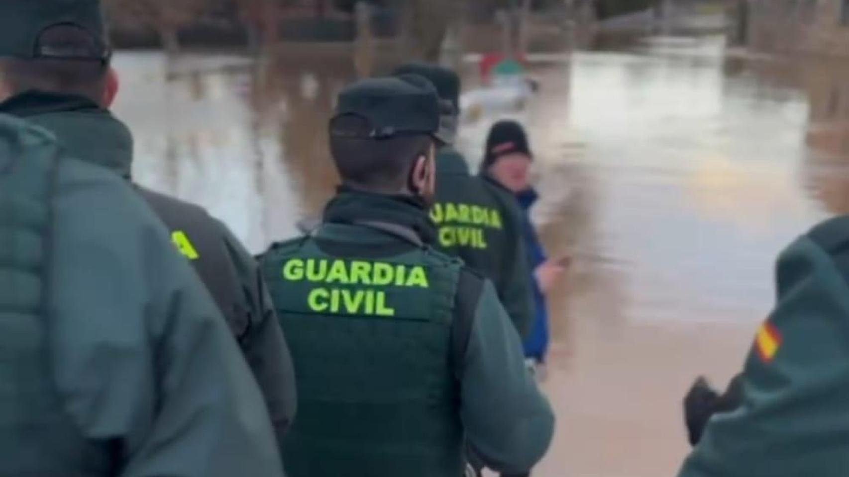 El Cecopi de Soria decreta el desalojo de vecinos de San Esteban de Gormaz por el desbordamiento del río Duero