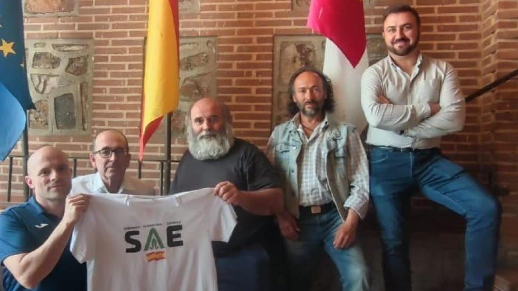 El partido de las tractoradas alza la voz en Castilla y León: "Los modelos de desarrollo rural de la UE no sirven para España"