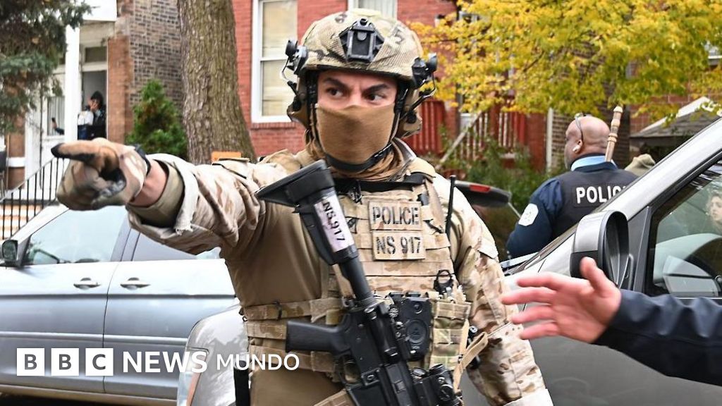 El impacto de las redadas migratorias de ICE en "La Villita", el corazón mexicano de Chicago