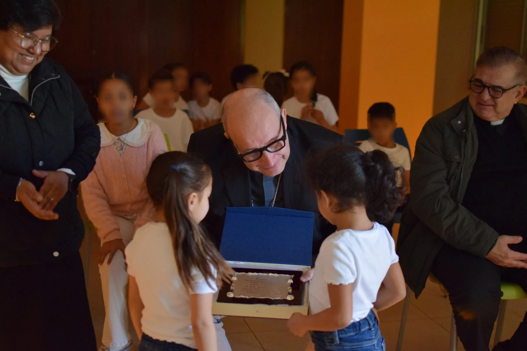 El obispo de Málaga quiere dar más cuerpo a la Iglesia católica en Melilla