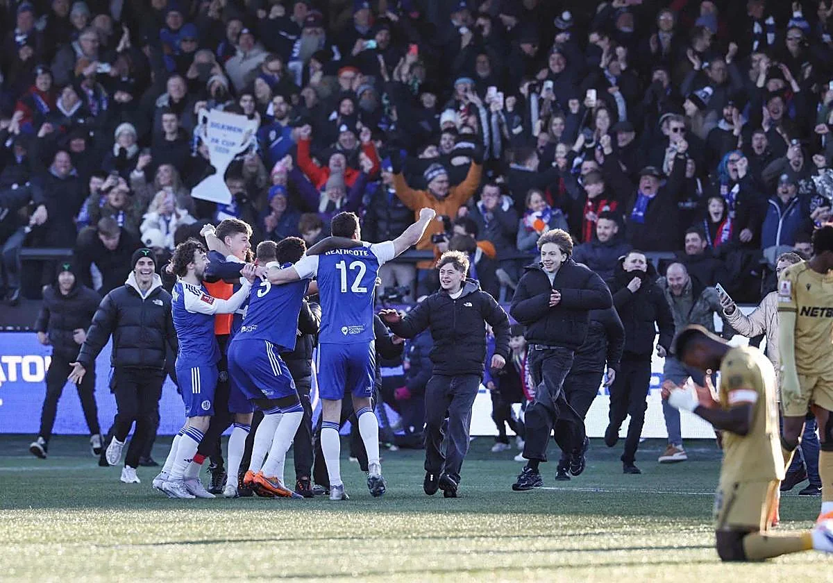 El milagro de Macclesfield: el club que renació tras cuatro noches de borrachera