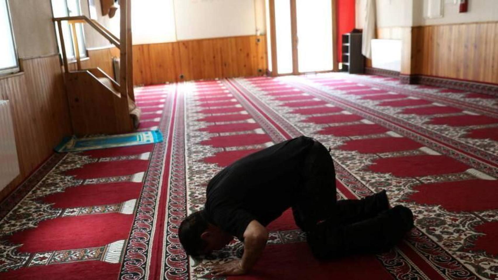 El Kartit, el imán de Ripoll que abusó de una niña mordiéndole la mejilla mientras le daba clases de árabe en la mezquita