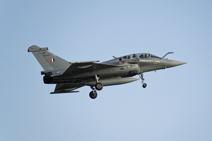 La gran compra de cazas de India acaba de inclinarse hacia Francia: el Rafale toma ventaja frente al F-35 de EEUU y al Su-57E ruso