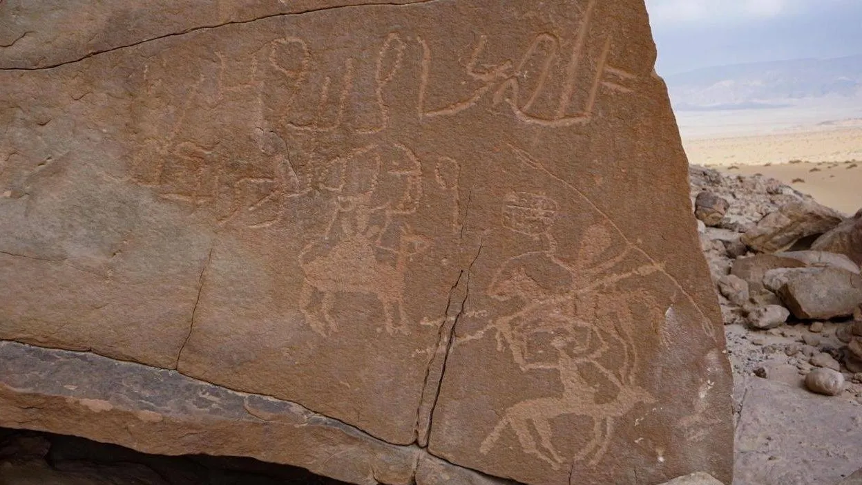 Descubren en el Sinaí un “museo natural al aire libre” con pinturas que podrían abarcar hasta 10,000 años