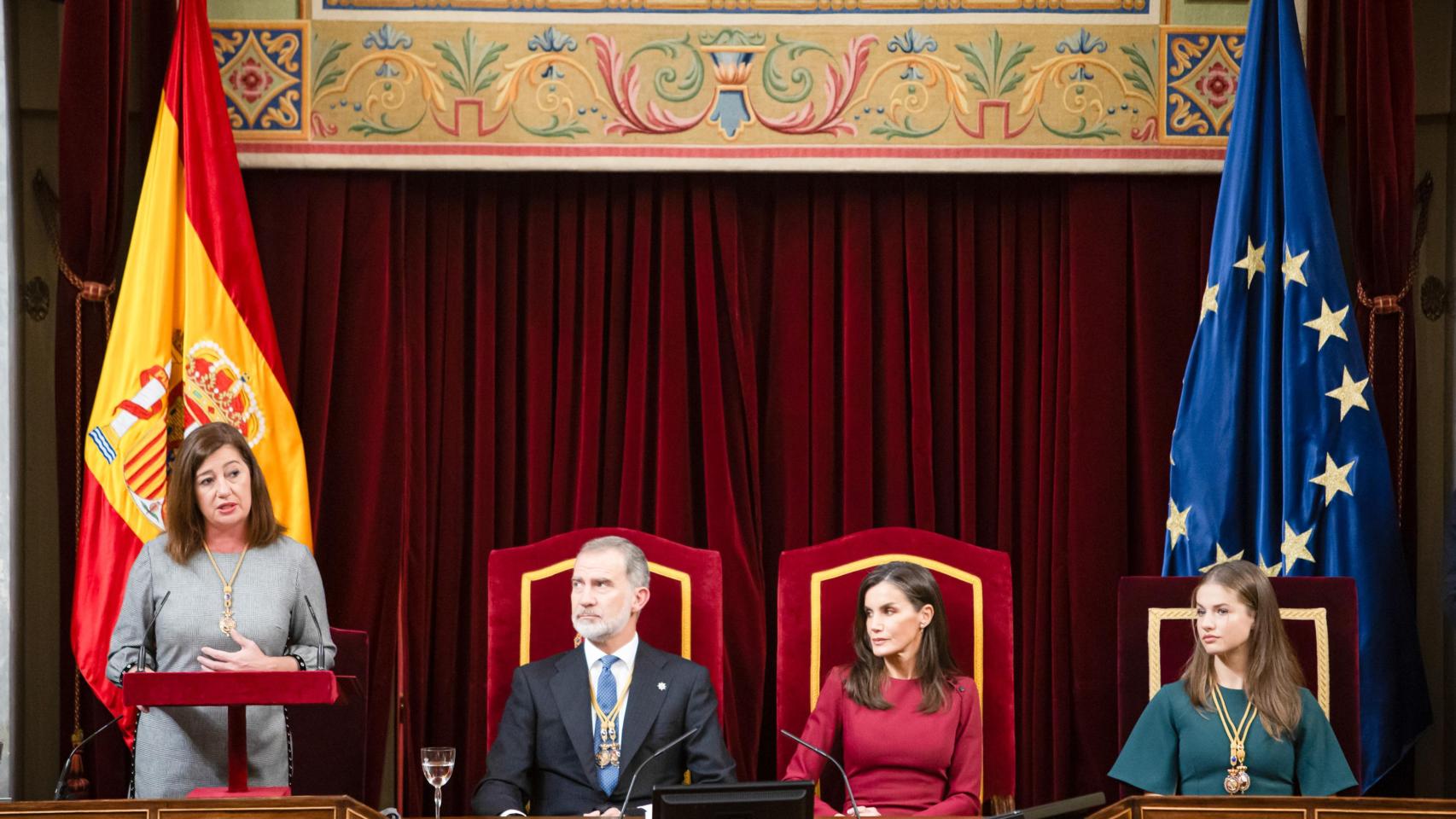 Vox, Sumar y Podemos se apuntan 'in extremis' a la sesión solemne para celebrar la Constitución con los Reyes