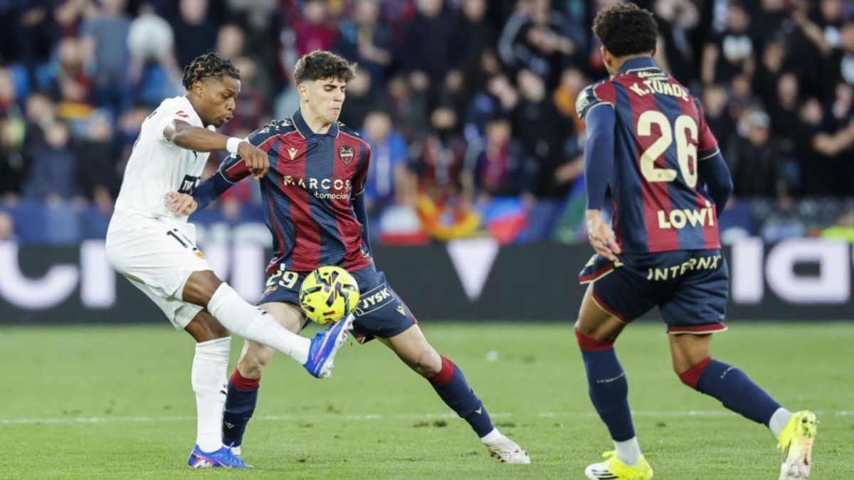 Nacho Pérez, la solución al “problema” del lateral derecho