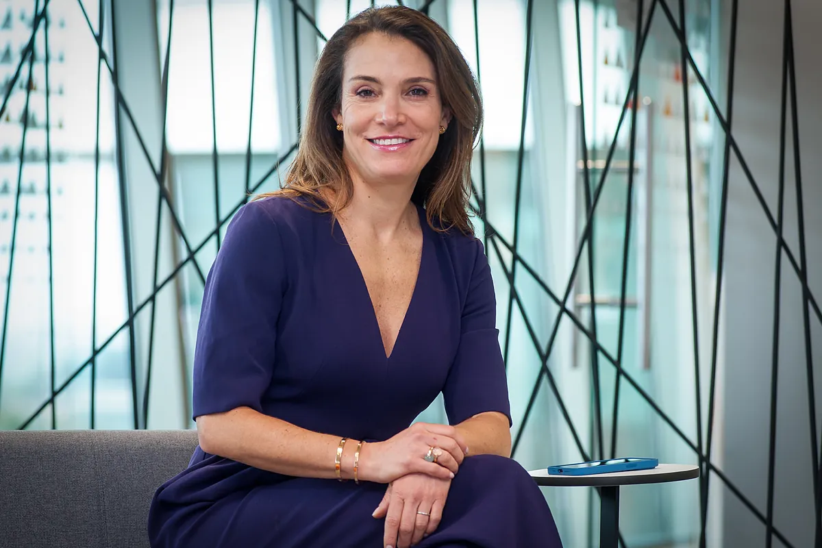 Fidelity ficha a Samantha Ricciardi, CEO de la gestora de Santander