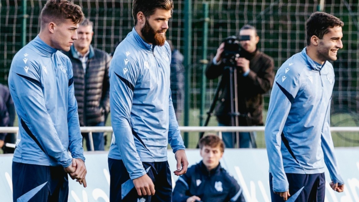 Sucic no reaparece en un ensayo también sin Aritz y Soler pero otra vez con Zakharyan