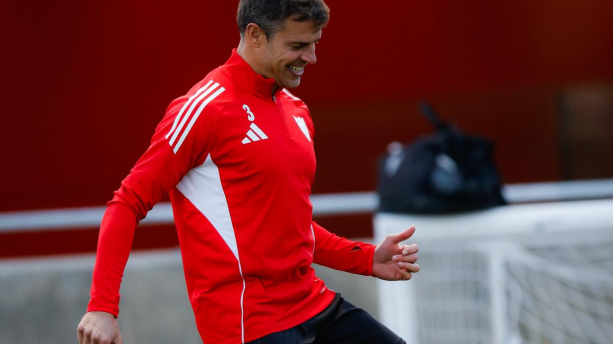 Azpilicueta, al margen de un grupo que aguarda la decisión del CTA